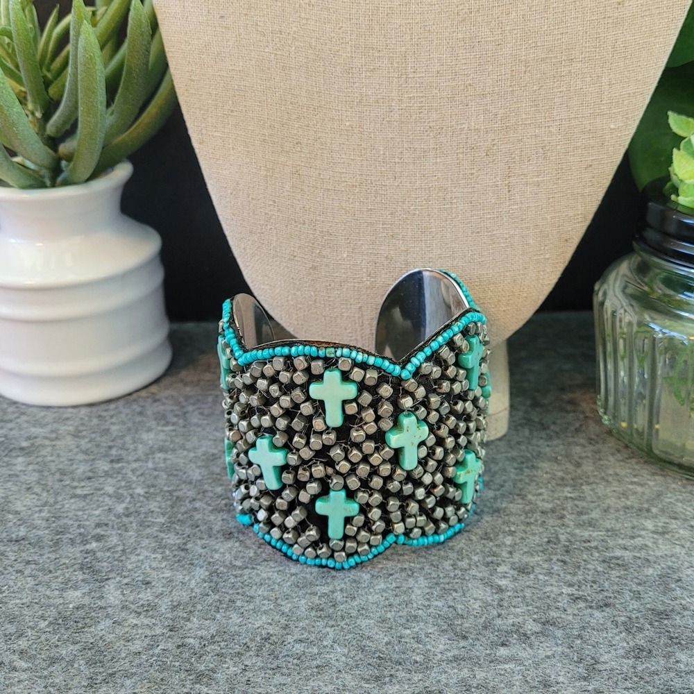 Turquoise Cross Beaded Wide Cuff Bracelet Silver Tone Boho Southwestern 6.5in - Picture 2 of 6